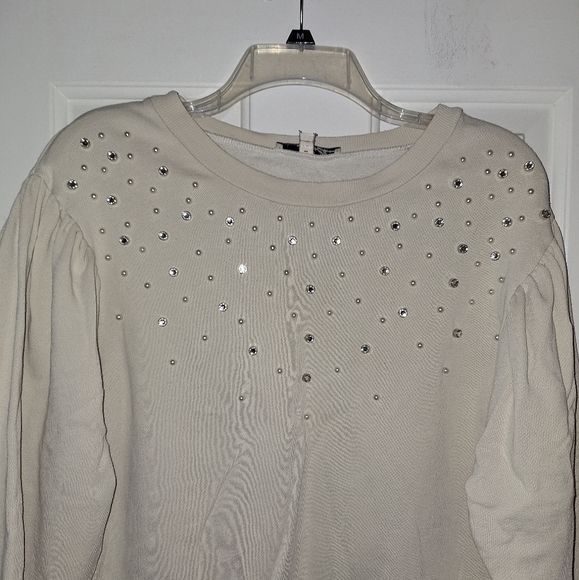 Sale: All Tops, Buy 1 Get 1 Free - Picture 5 of 10